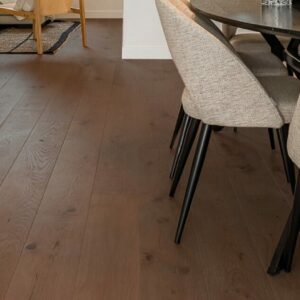 Parquet chêne massif à l’anglaise, Parqueterie de France
