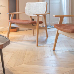 Parquet point de Hongrie en chêne massif français, Parqueterie de France