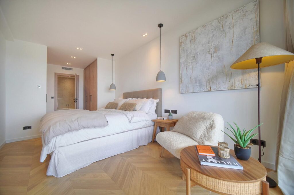 Parquet pointe de Hongrie Design Parquet avenue Albert 1er à Cannes