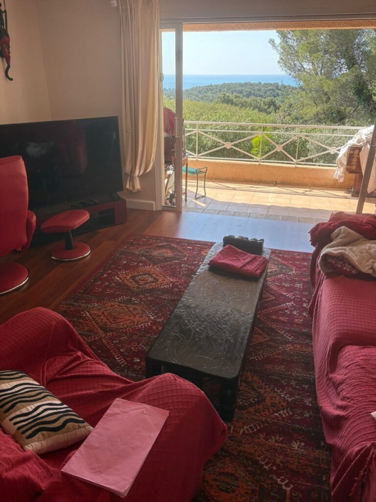Sol stratifié Quick-Step Eligna Merbau posé à Antibes