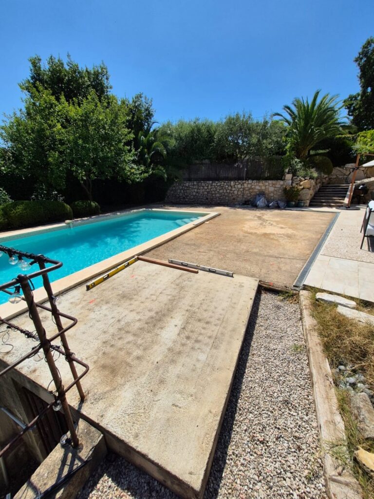 Terrasse en bois exotique cumaru posée à Cagnes-sur-Mer